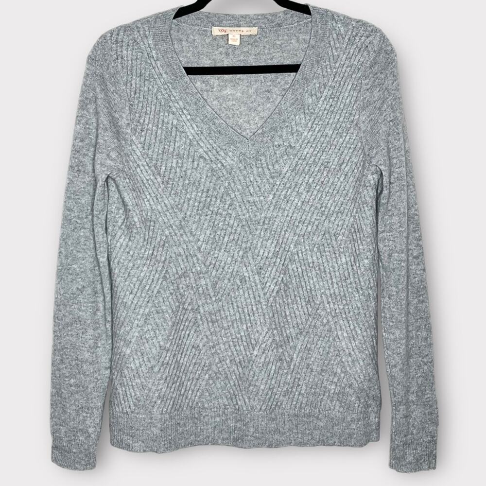 WYTHE NY 100% Cashmere Gray V-Neck Sweater Size XS Luxury Soft Knit - Picture 2 of 6